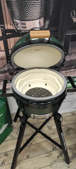 Big Green Egg MiniMax + stojan - VYSTAVENÝ VZOREK