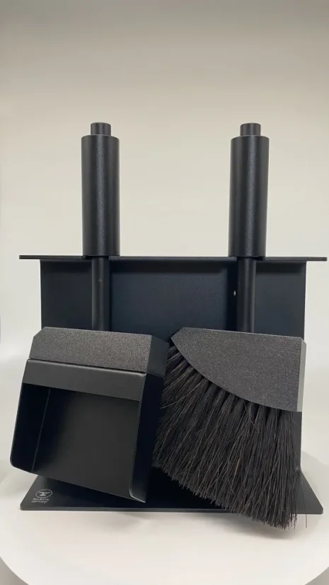 Krbové nářadí Red Anvil Black Salt and Pepper Wall, černý lak