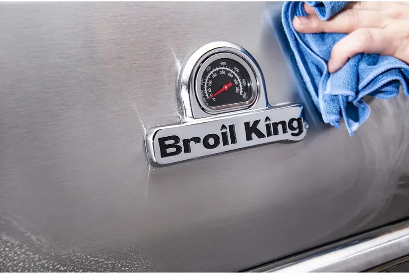 Čistič nerezových povrchů ve spreji, Broil King