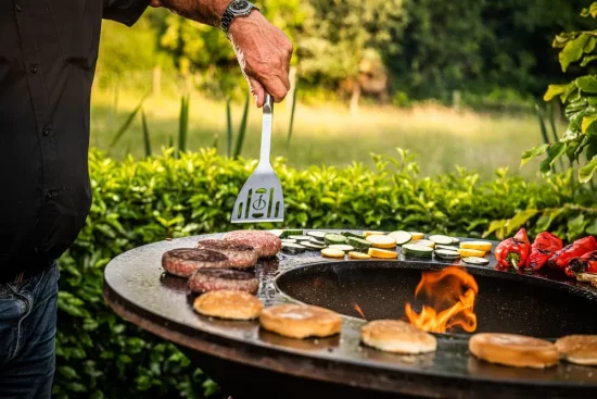 Forged BBQ špachtle