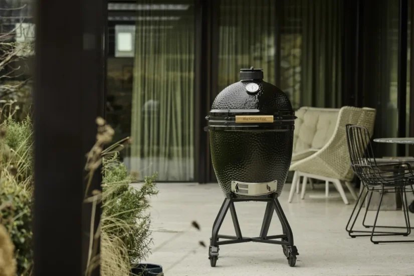 Limitovaná edice - keramický gril Big Green Egg L Onyx