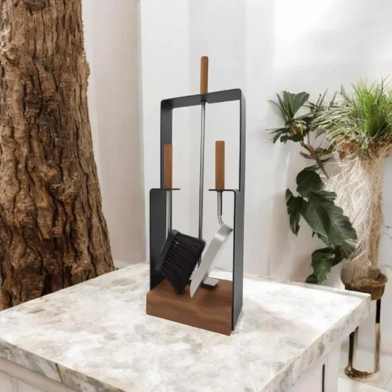 Krbové nářadí Lienbacher 21.02.959.2, stojan černý lak, nástroje broušená nerez ocel, rukojeti a podstavec ořech