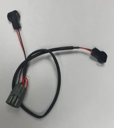 Broil King, kabel mezi zásobník baterií a spínač osvětlení